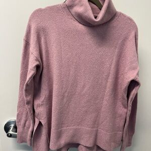 Banana Republic Soft Mauve Turtleneck Sweater